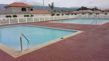 Hotel The Oasis Golf Retreat Spanish Town 3*,  Giamaica